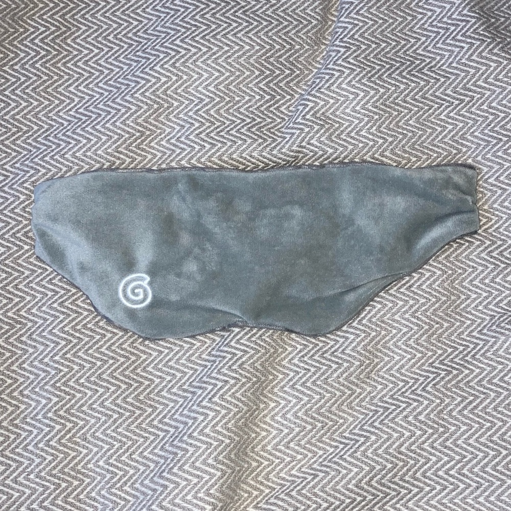 Gravity Weighted Eye Mask